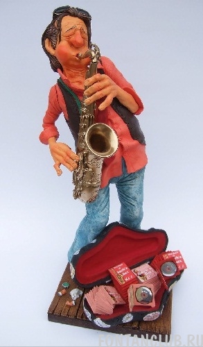  ** (The Saxophone Player. Forchino) FO 85518